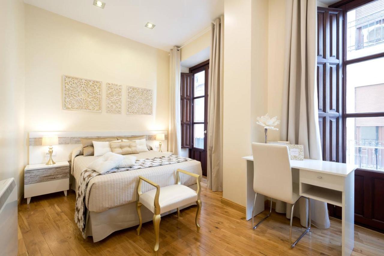 Reyes Catolicos I Apartment Гранада Екстериор снимка